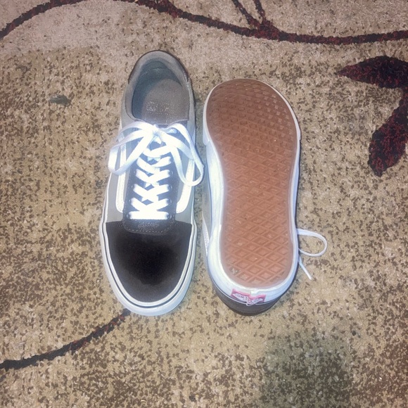 Vans Ward Deluxe Comfort Skating Shoes - Picture 4 of 11